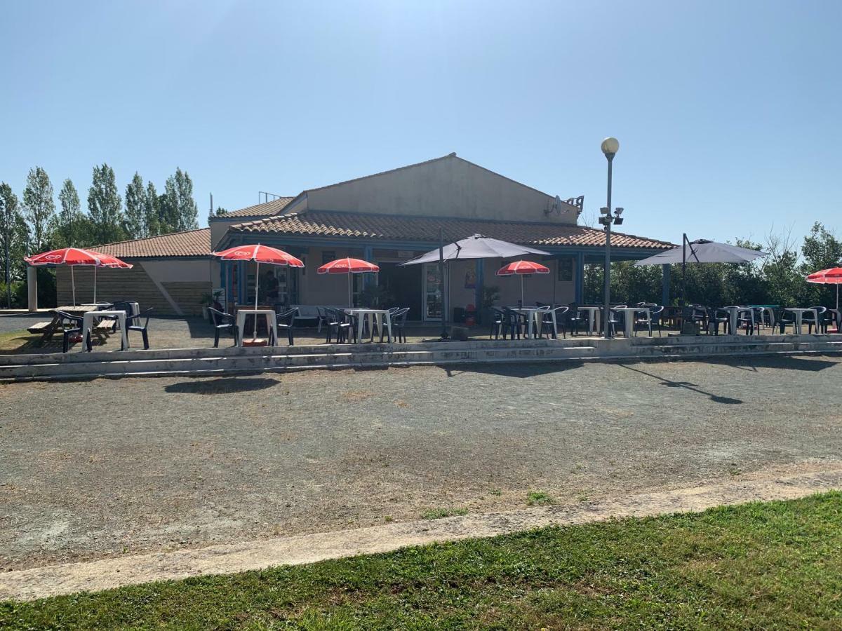Camping Du Lac De Saujon Ngoại thất bức ảnh
